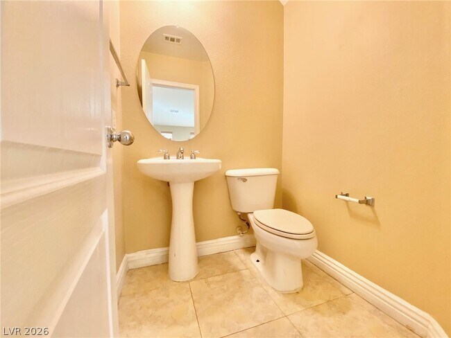 Building Photo - 8836 Palm Creek Ct