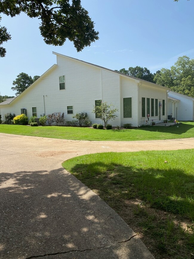 Building Photo - 1420 Accomac Pl