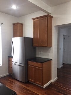 Building Photo - 33 Linwood Ave