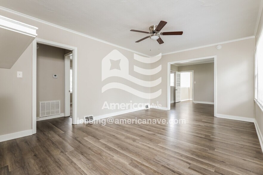 Building Photo - 724 Coolidge Ave