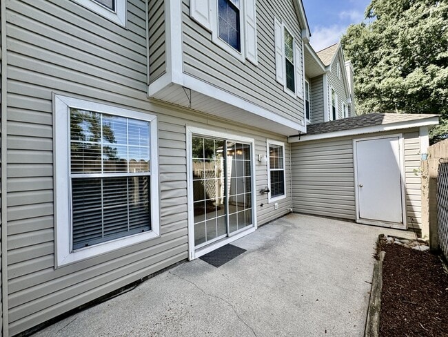 Building Photo - Available 06-15-25! End-Unit Condo w/2 Pri...