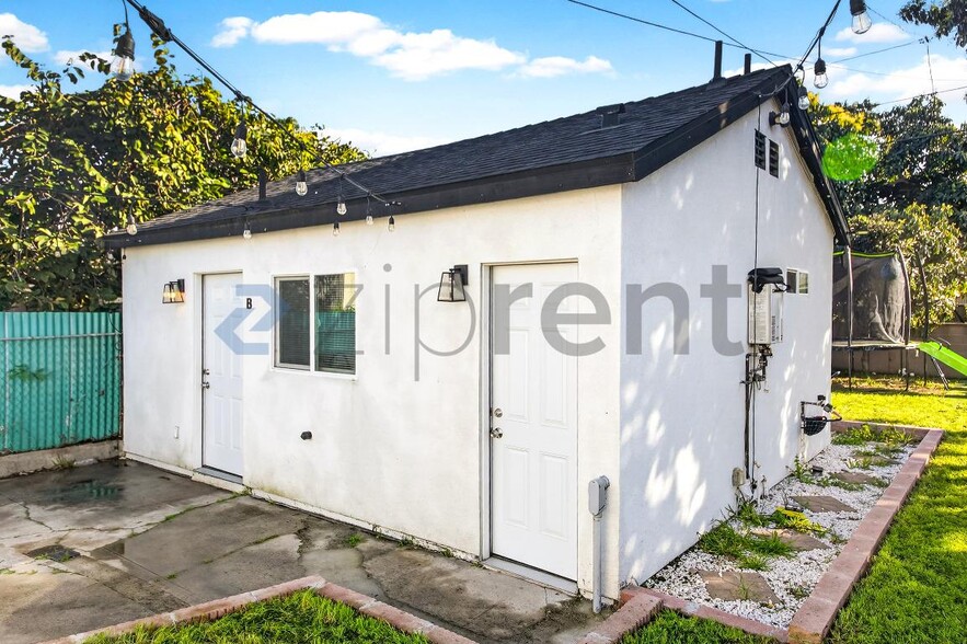 Building Photo - 3300 Wisconsin Ave