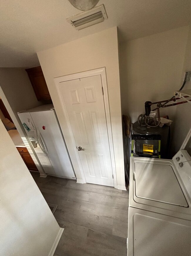 Building Photo - 3 Bed 2 Bath Home On Dauphin Island