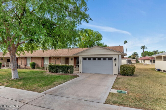 Building Photo - 10303 W Prairie Hills Cir