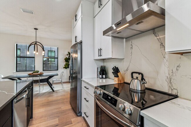 Building Photo - New Construction Townhome For Lease
