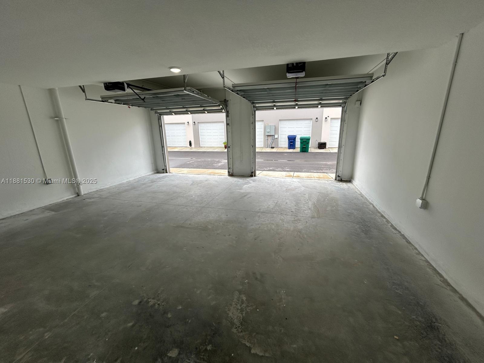 Building Photo - 14608 SW 261st Ter