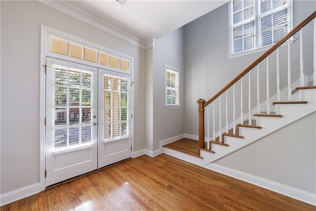Building Photo - 1454 Hedgewood Ln NW