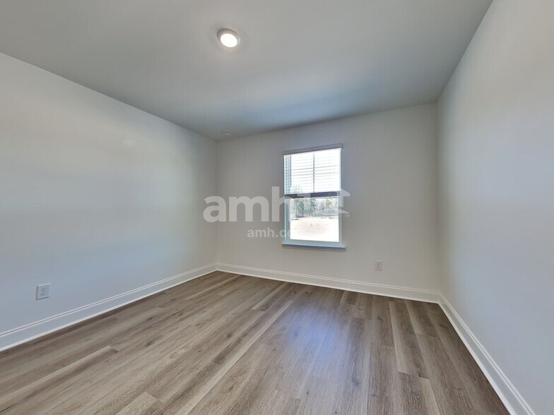 Building Photo - 168 Portside Pk Dr