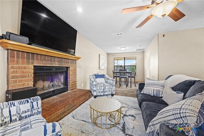 Building Photo - 306 Barber Dr