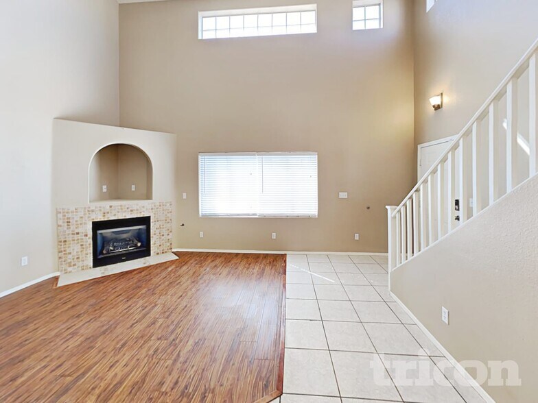 Building Photo - 2023 Betty Davis St