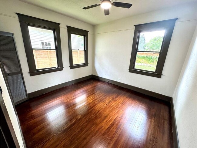 Building Photo - 407 Cordell St