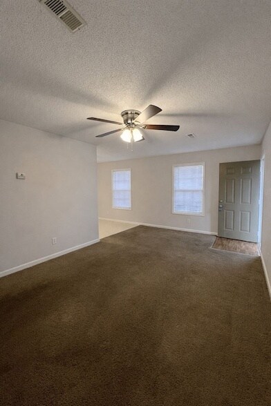 Building Photo - 112 Ballygar St