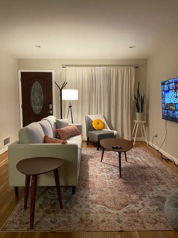 Building Photo - 134 Jasper Pl