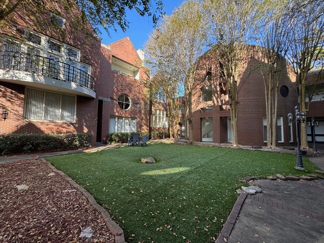 Building Photo - 11842 Taylorcrest Rd