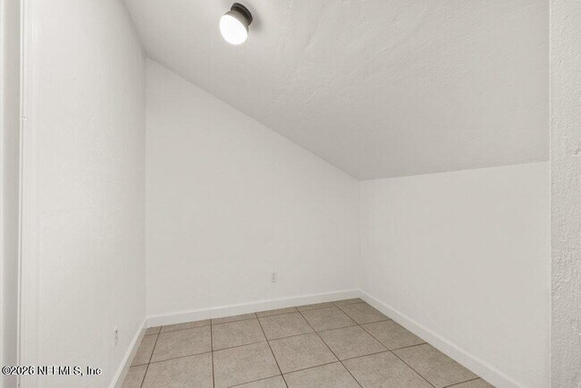 Building Photo - 2885 Sand Castle Ln