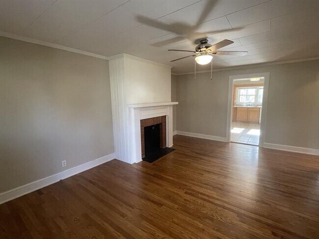 Building Photo - 135 Haynes St