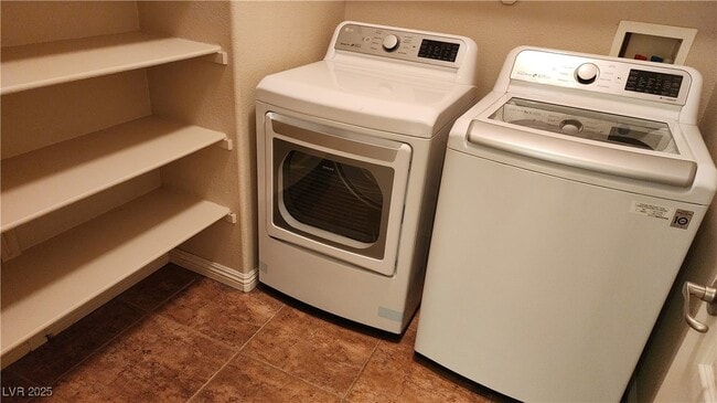 Building Photo - 1021 Newbold St