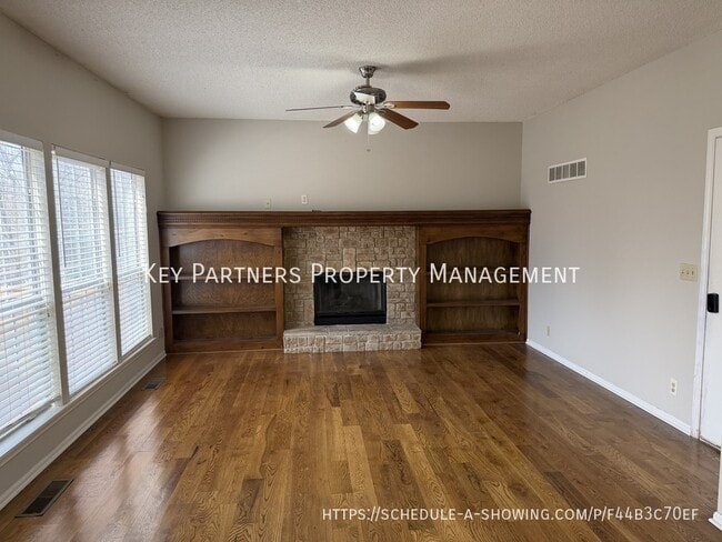 Building Photo - 14720 Goodman St