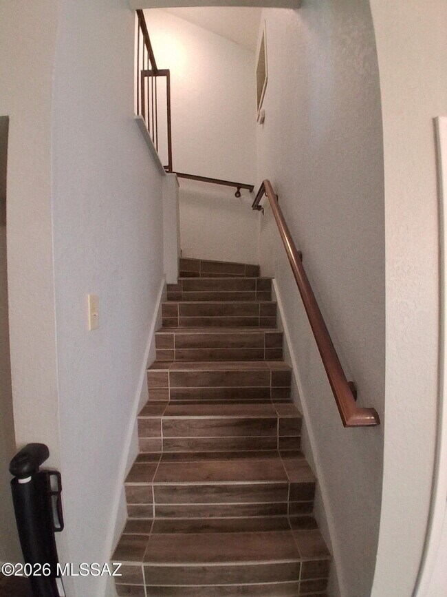 Building Photo - 4813 W Doria Dr