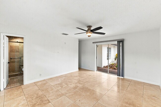 Building Photo - 3310 NW 90th Ave