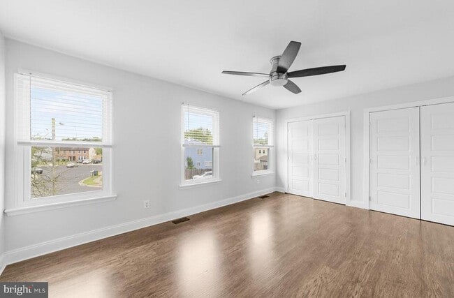Building Photo - 75 Fomalhaut Ave