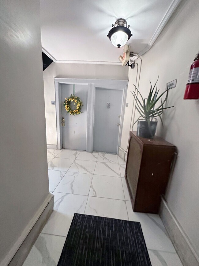 Building Photo - 505 57th Street Apartments