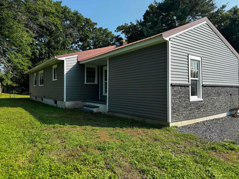 Building Photo - 334 County Rte 57A