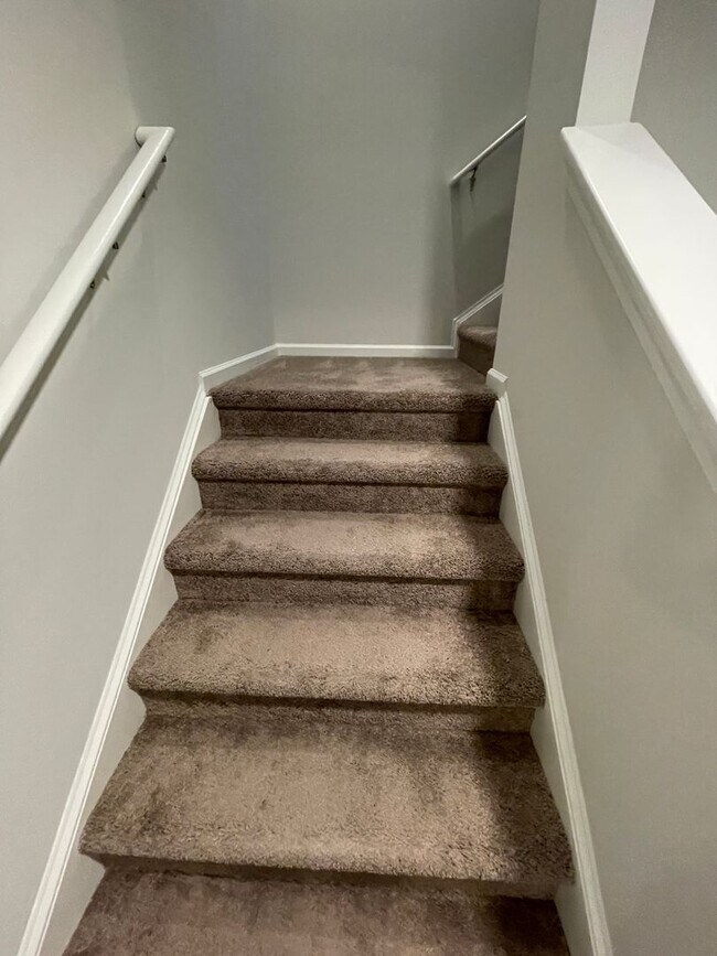 Building Photo - 3 bedroom home in Lexington area!