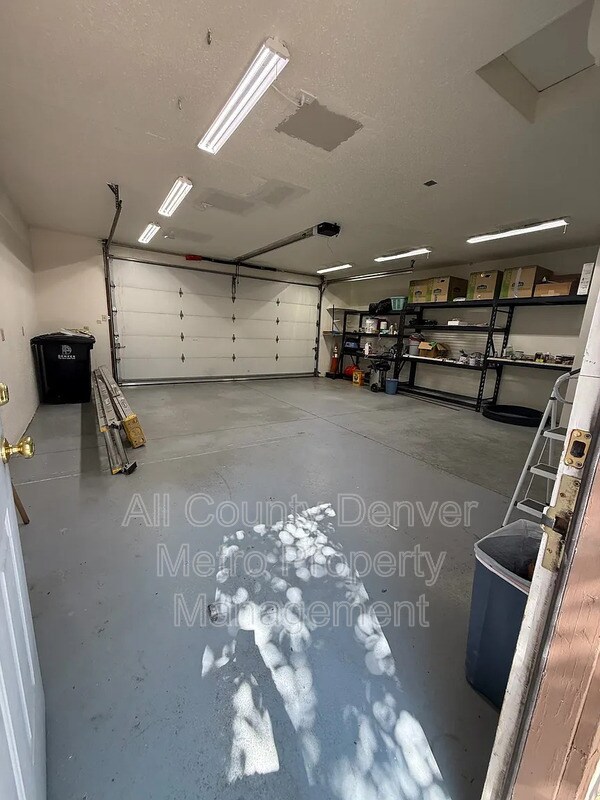 Building Photo - 1317 Zenobia St