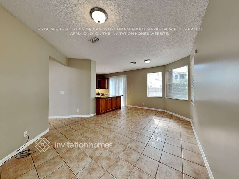 Building Photo - 6111 NW 58th Way