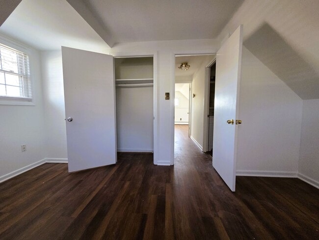 Building Photo - Traditional 4 bedroom cape in Staples Mill and Libbie Road corridor.