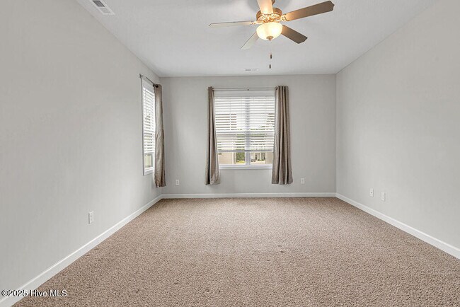 Building Photo - 305 Otis Cv Ln