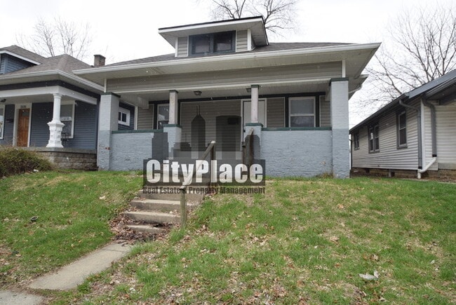 Building Photo - 1602 Spruce St