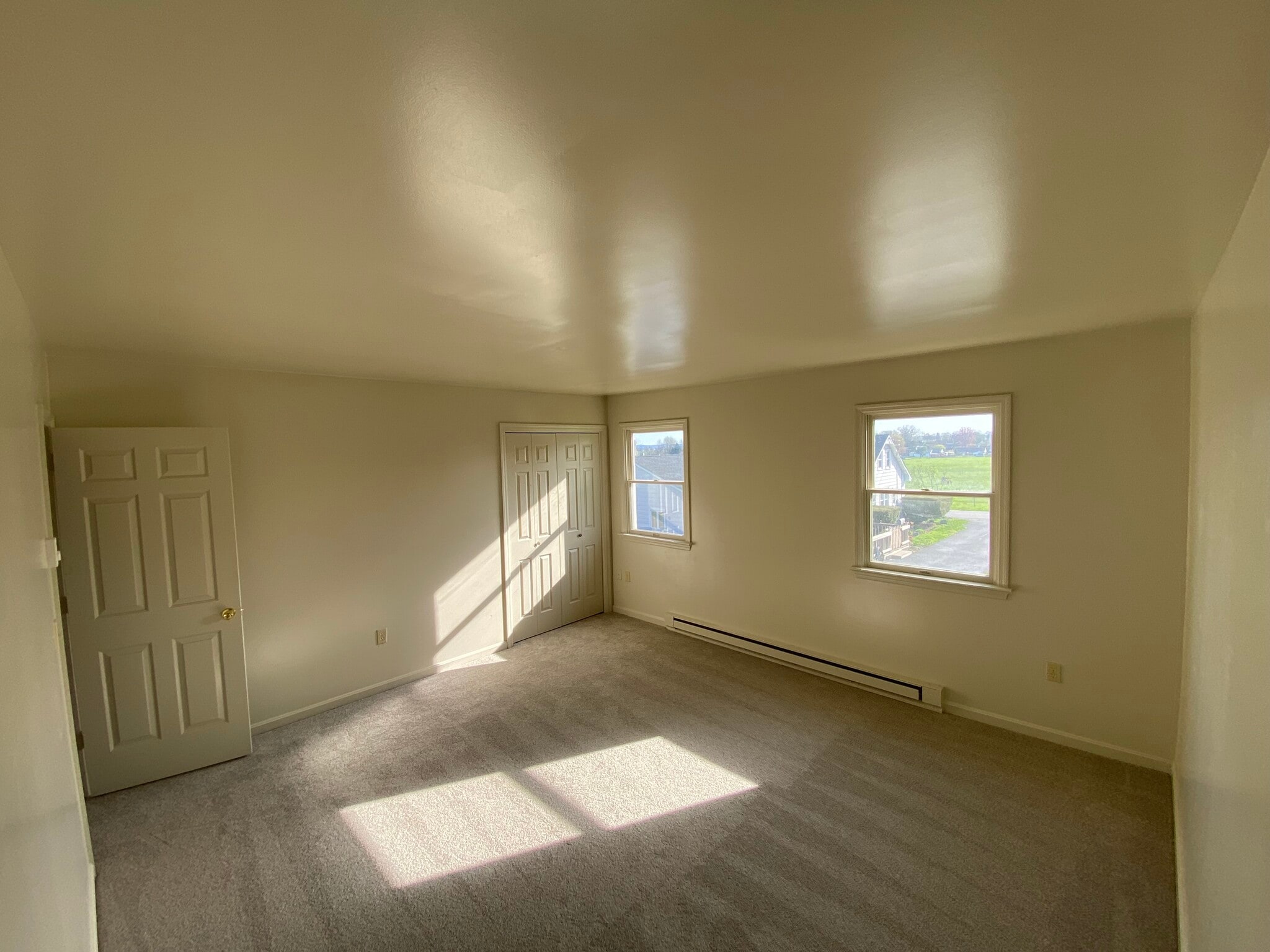 Building Photo - 28 Stoltzfus Ln