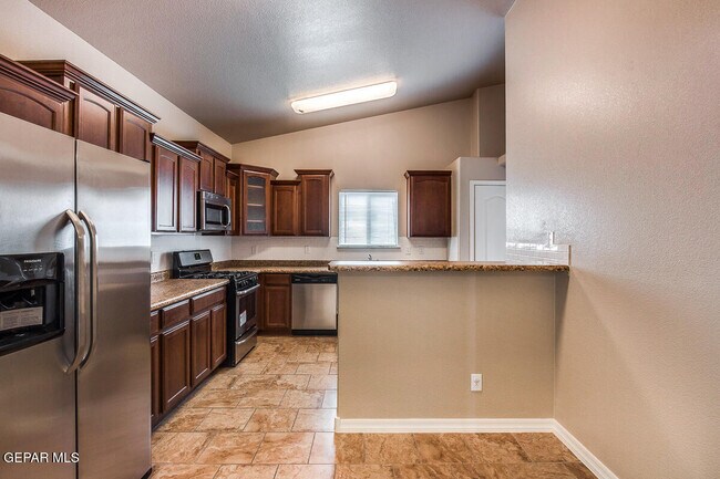 Building Photo - 14340 Apache Point Dr