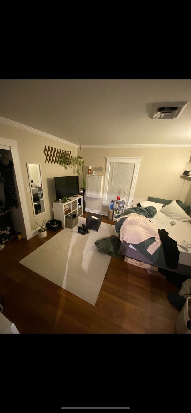 Building Photo - 6 McCabe St