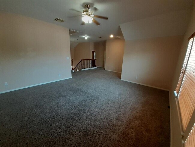 Building Photo - 5835 Beeston Ln