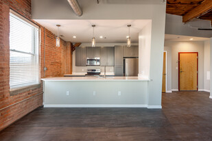 Interior Photo - Hingetown Lofts