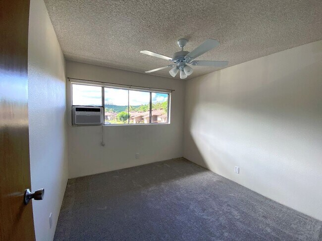 Building Photo - 98-621-621 Kilinoe St
