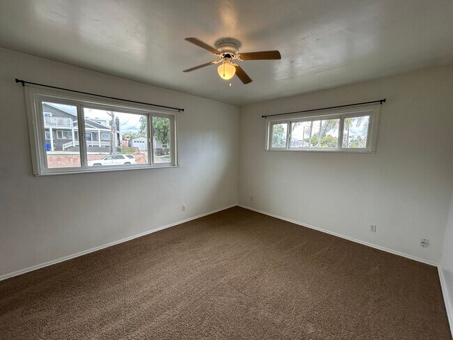 Building Photo - 5074 La Dorna St