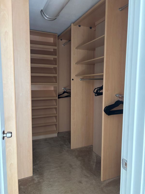 Building Photo - 1410 Polk St