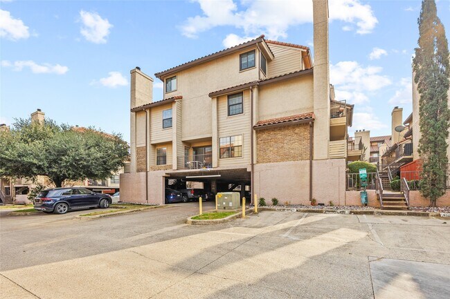 Building Photo - 4777 Cedar Springs Rd