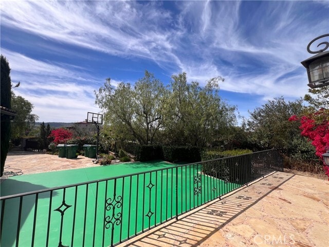 Building Photo - 21 Jewel Flower