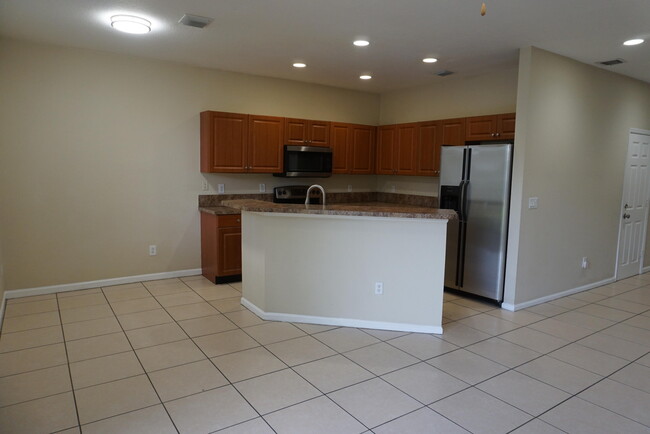 Building Photo - 971 Tortuga Dr