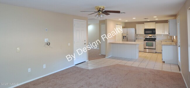 Building Photo - 7230 N Ulene Pl