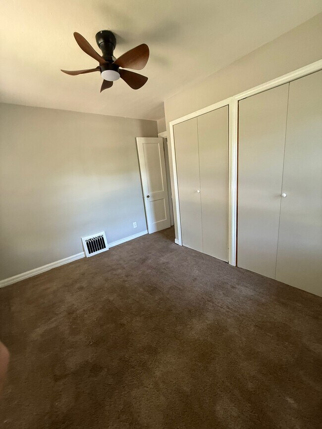 Building Photo - 8825 Tyrell Dr