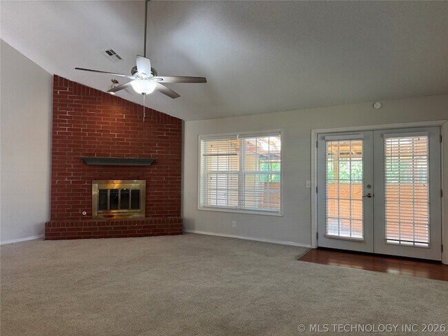 Building Photo - 7540 S Trenton Pl