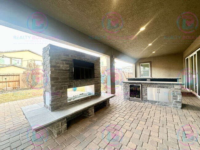 Building Photo - 9276 Perceval Wy