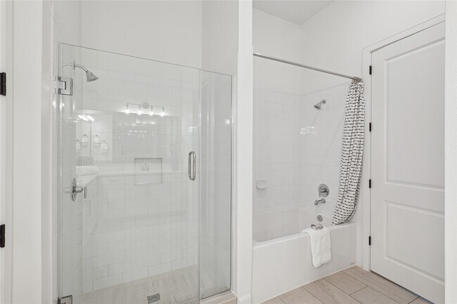 Building Photo - 255 Assay St