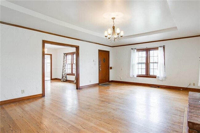 Building Photo - 1600 NW 38th St